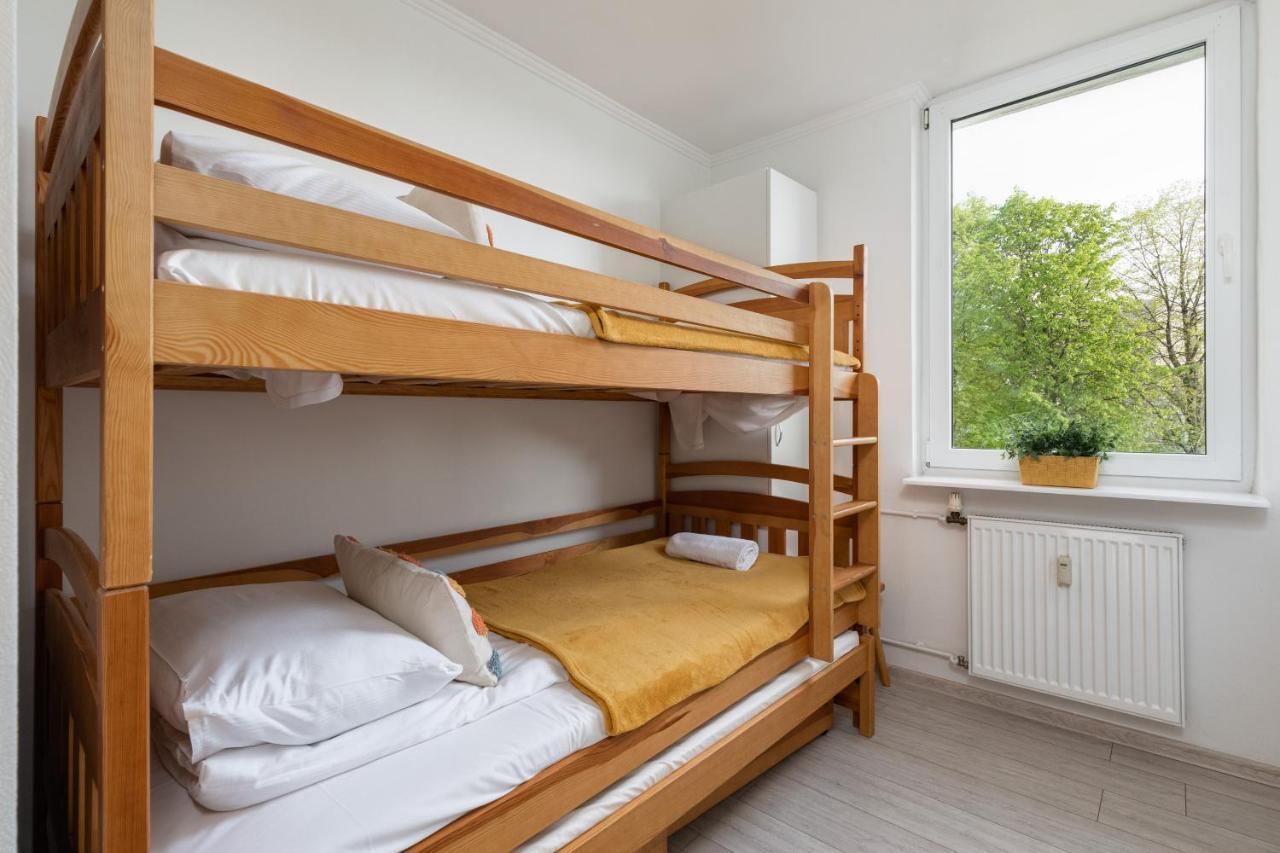 Marynarzy Okrętów Pogranicza By Renters Kołobrzeg