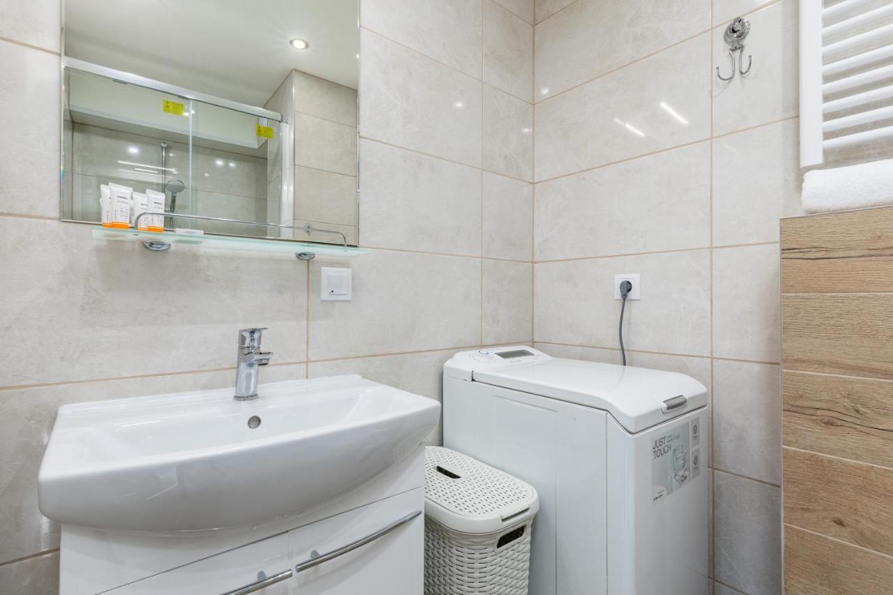 Marynarzy Okrętów Pogranicza By Renters *